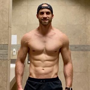 Meet your Posher, Garrett